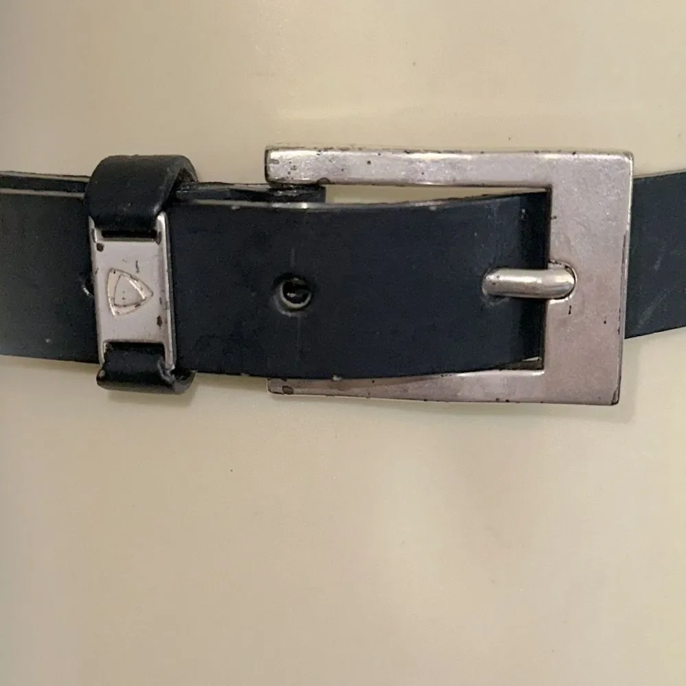 Vintage Liz Claiborne Dark Navy Blue (Almost Black) Bonded Leather‎ Belt